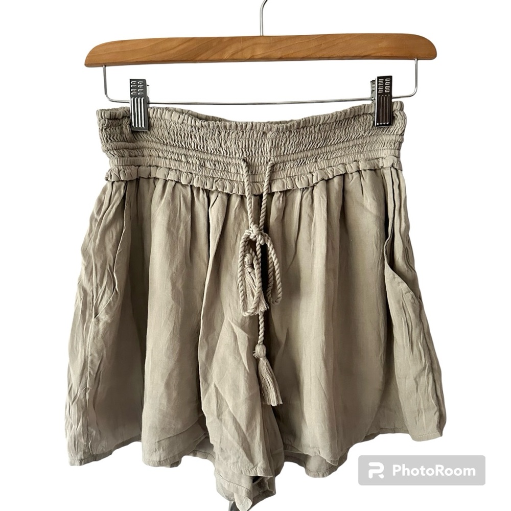Wilfred Aritzia Blais 100% Modal Shorts Light Neutral Gray Size Small